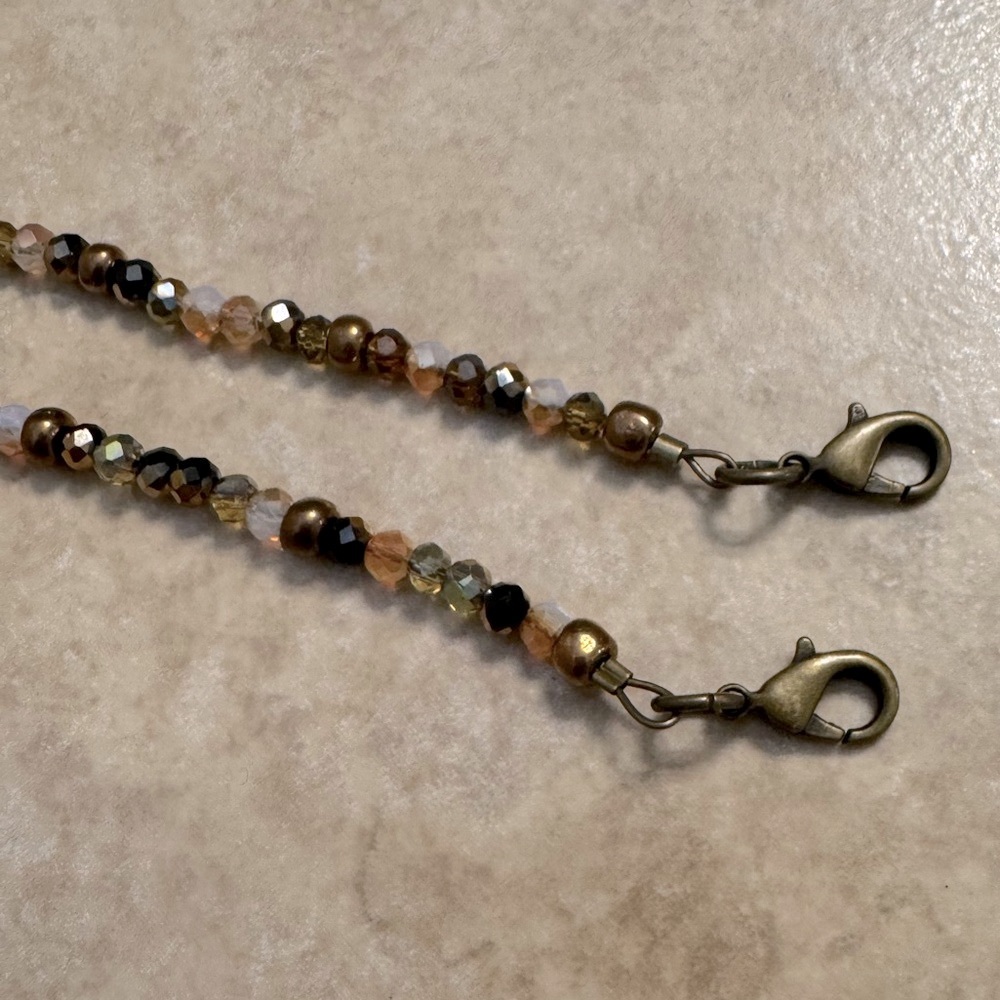 Two Handmade Beaded Bracelets 💛🤎 - Picture 6 of 8